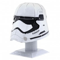 Casque stormtrooper metal earth