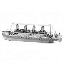 Bateaux Titanic metal earth
