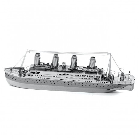Bateaux Titanic metal earth
