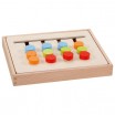 Tableau assortir les couleurs dans un coffret en bois