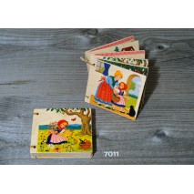 Livre en bois Petit Chaperon Rouge